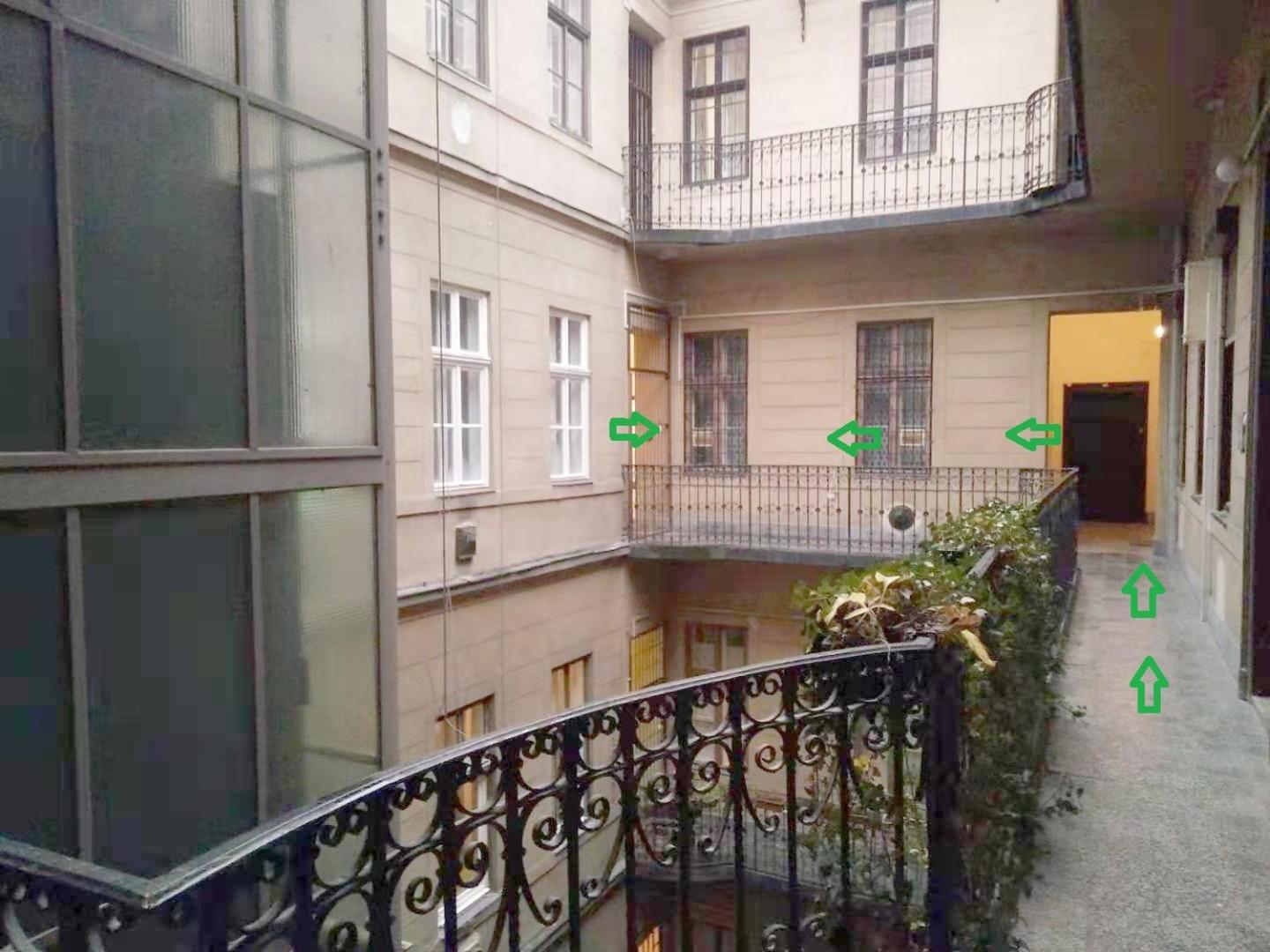 E34 Apartment Budapest Exterior photo